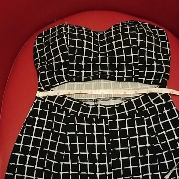 uk2la Strapless Shorts Romper - Picture 8 of 8